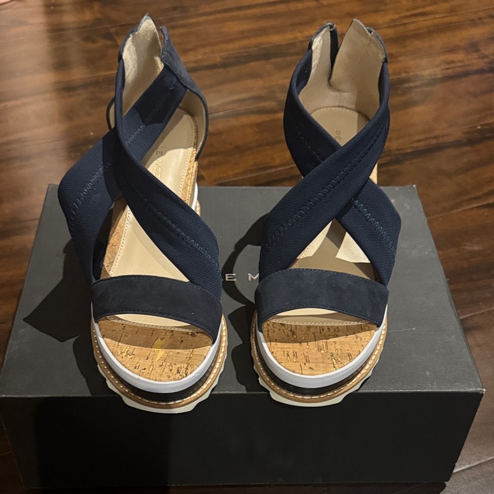 Pelle Moda Medina Wedge Sandals | Midnight Navy | Suede | Size 7.5 | NEW in box